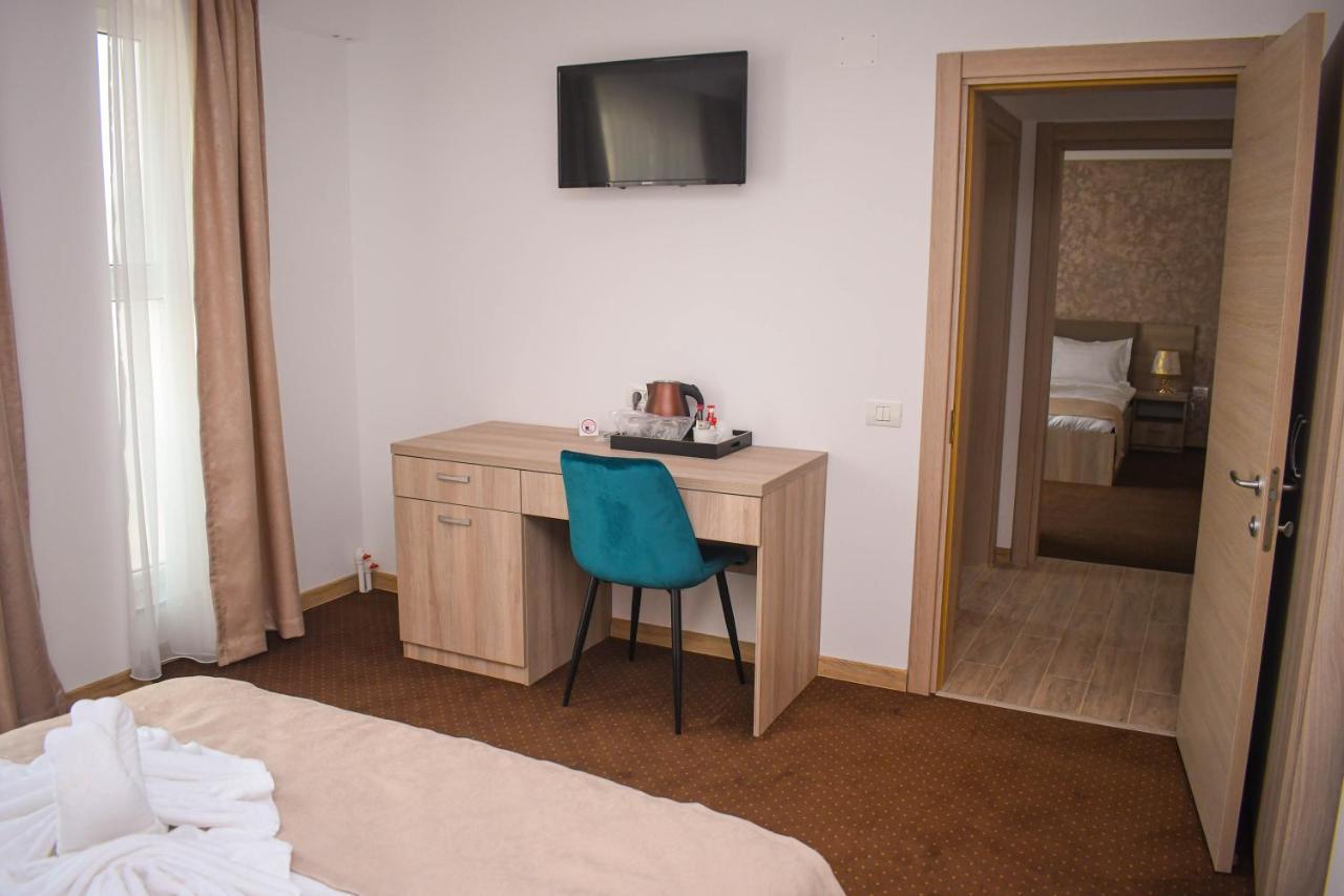 Casa Topaz Mamaia Nord Нэводари Экстерьер фото